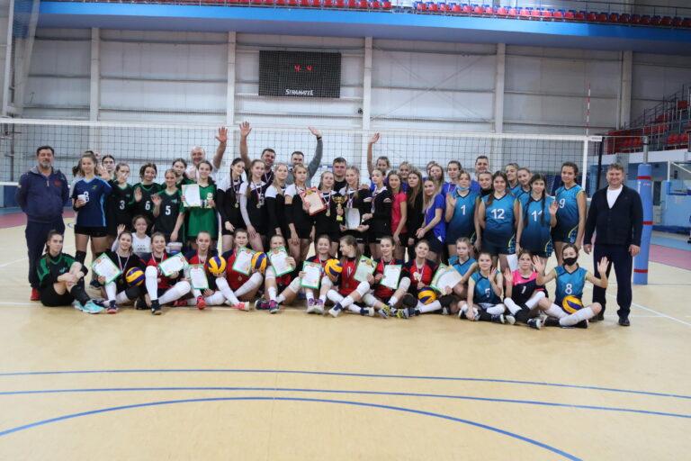 Открытый кубок Спортивного клуба НИУ «БелГУ» по волейболу среди женских команд