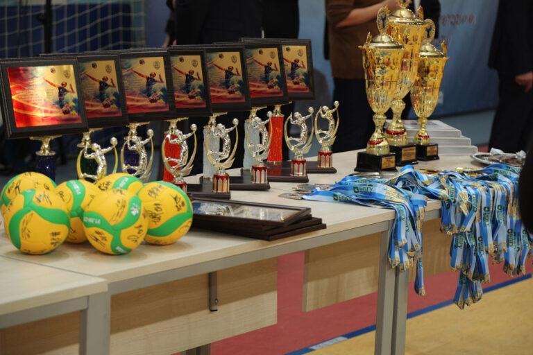 Волейболисты Белгородского госуниверситета стали чемпионами областного турнира